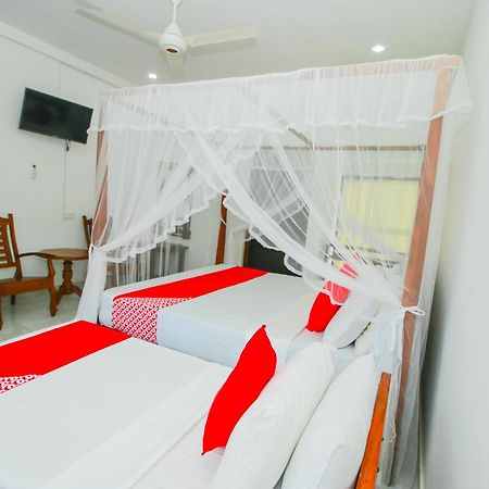 Onaro Beach View Matara Quarto foto