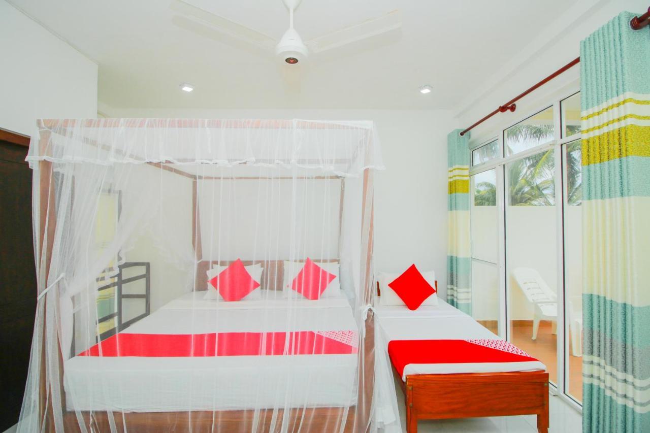 Onaro Beach View Matara Exterior foto